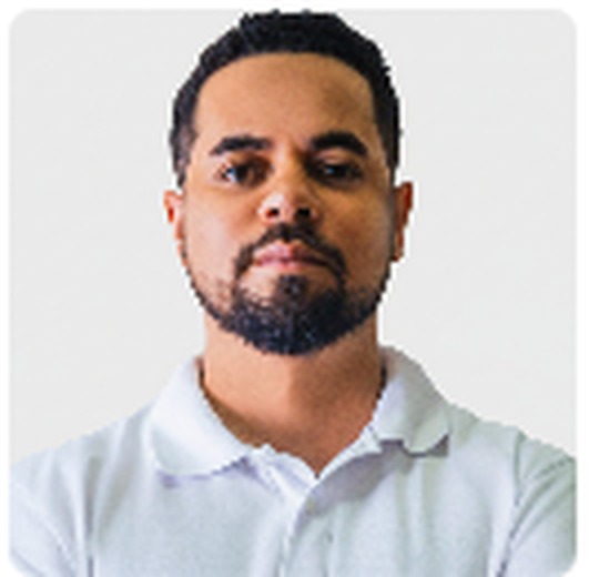 Retrato de Rodrigo Santana, arquiteto de Dados